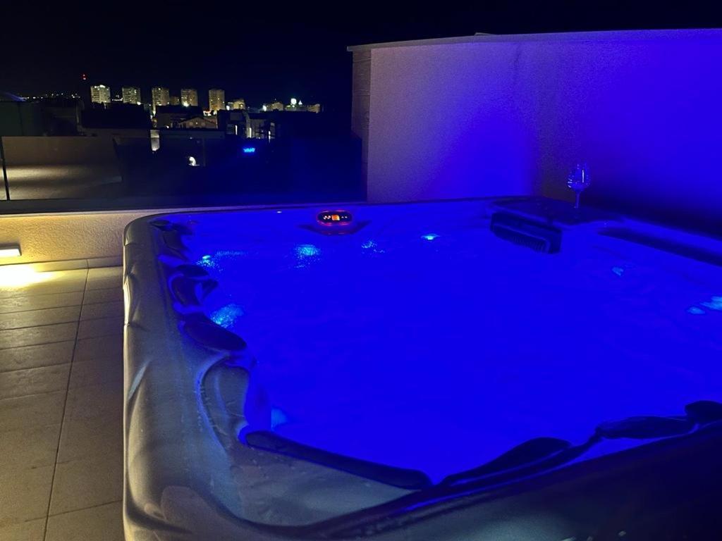 Olive Oasis Penthouse With Jacuzzi Apartment Zadar Exterior photo