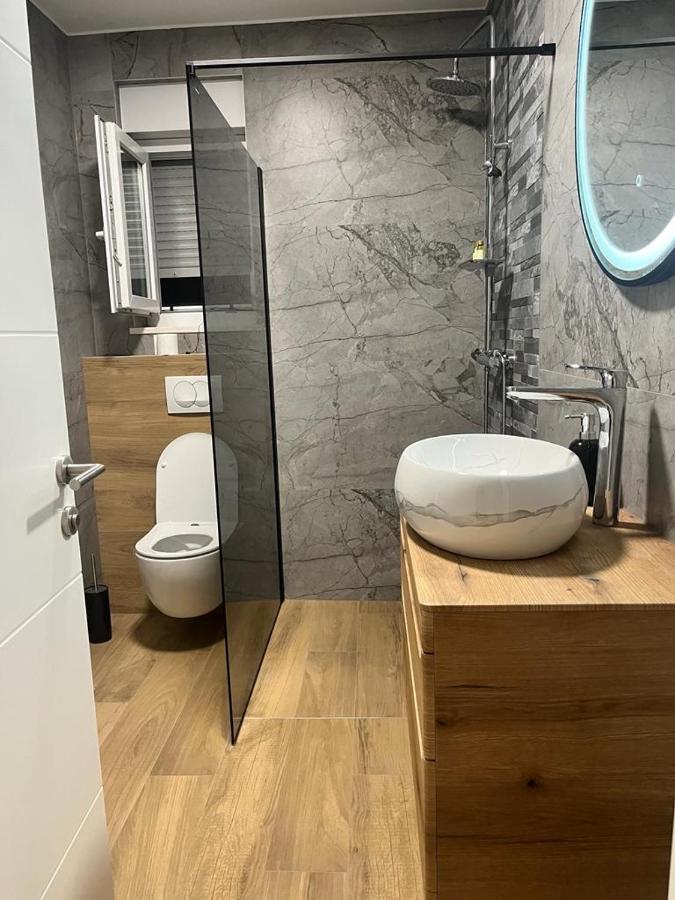 Olive Oasis Penthouse With Jacuzzi Apartment Zadar Exterior photo